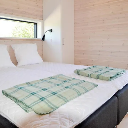 Three-bedroom In 別荘 *