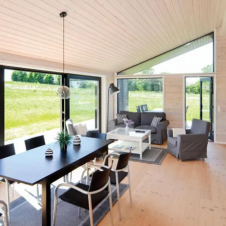 別荘 Three-bedroom In *